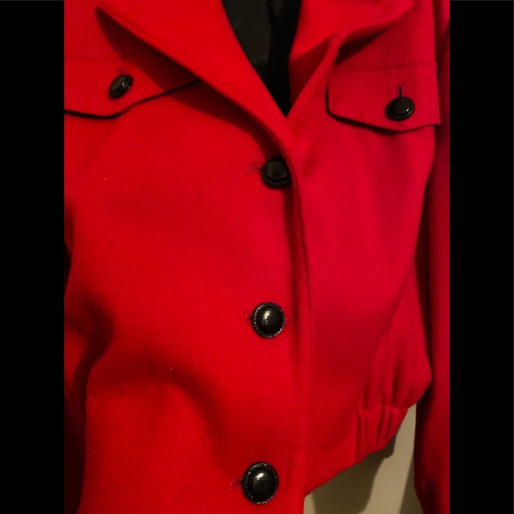 Jacket - Picture 4 of 6